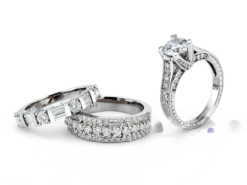 Women's  Diamond Rings